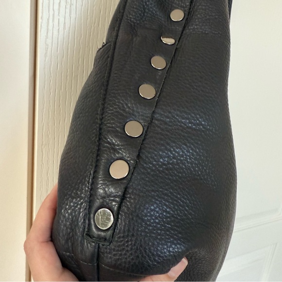 Hammitt Tom Large - black and gunmetal - no zip - Picture 10 of 10